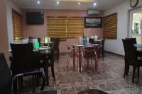 Hamak Suites and Garden Các khách sạn ở Sagamu