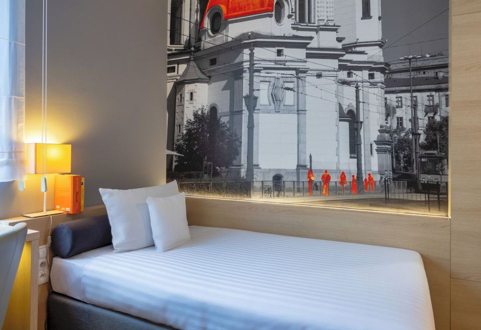 바르샤바 도심 야경