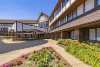 The English Inn of Charlottesville Hotels in 