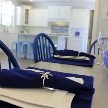 Darien Waterfront Inn