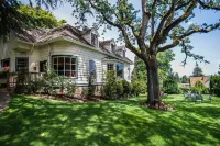 캠벨 하우스 인 유진 퍼블릭 리브러리 - 다운타운 주변 호텔