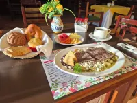 Hotel Aristos Cuernavaca - breakfast