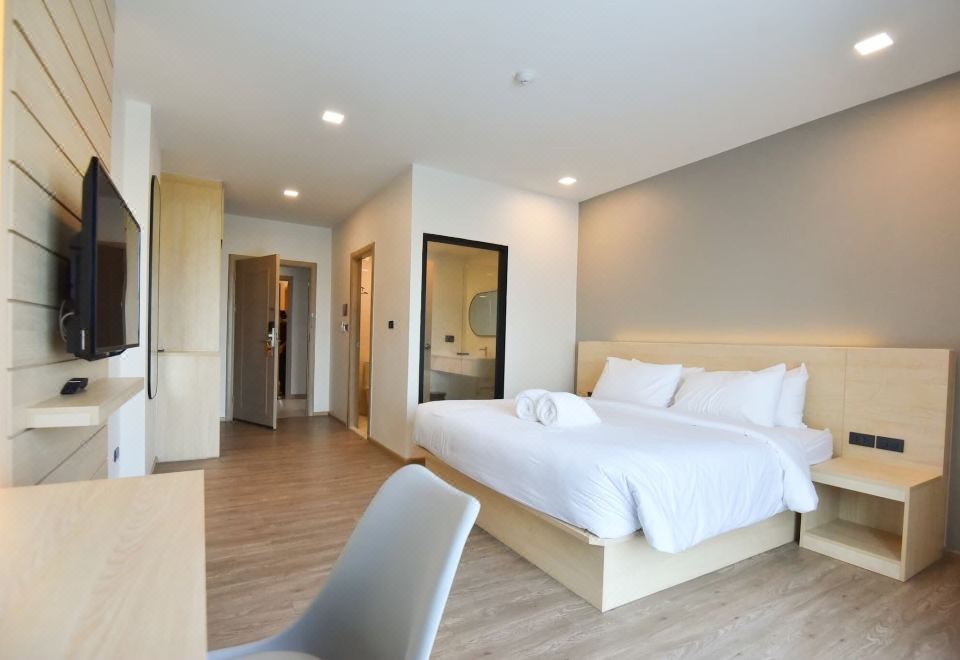 3. 마유 아유타야 ..