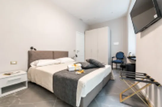 เบ็นโซรูมส์ โรงแรมใน