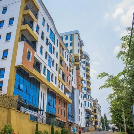 Tropical Plaza Apartments