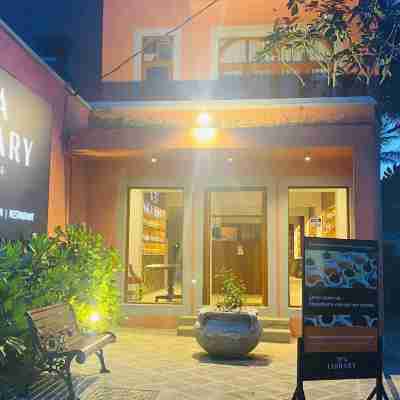 The Tea Library Hikkaduwa Hotel Exterior