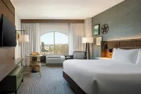 Sol Cypress, San Antonio, A Tribute Portfolio Hotel