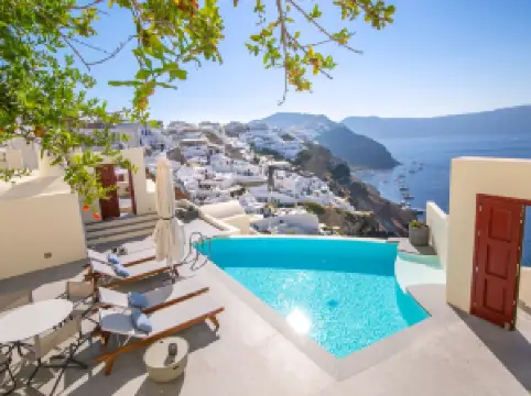 アロイア ヴィラズ