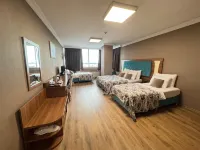 Golden Lounge Hotel Hotels near Tuzla Shipyard