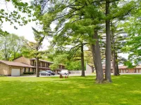 Rideau Heights Inn Hotels near Ottawa International Airport