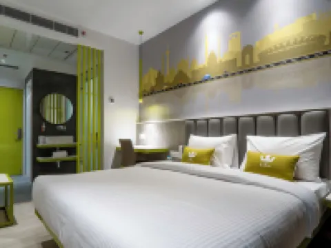 Hotel Le Roi Express @ Karol Bagh Hotels near Karol Bagh