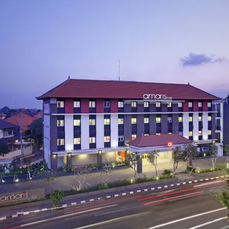 Amaris Hotel Teuku Umar Отели рядом с достопримечательностью «Площадь Пупутан Бадунг»