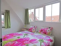 荷蘭的現代舒適八人房屋