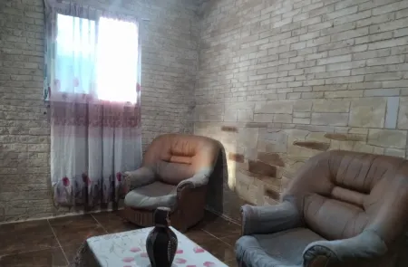 YASSINE Отели в г. Tipasa