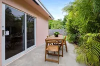 Awesome 1Br Apartment @Sailboat