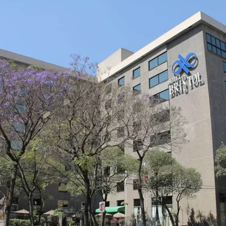 Hotel Bristol