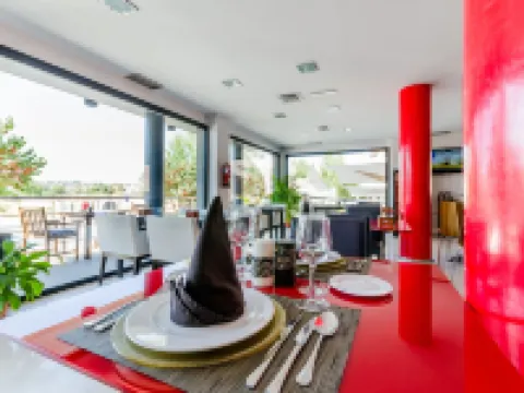 Hotel YIT Conquista de Granada Hoteles en Peligros