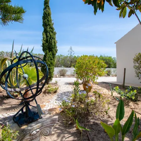 67 adm - 3 bed villa walking distance to Carvoeiro