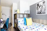 Catherine House - Campus Accommodation Hotels in 