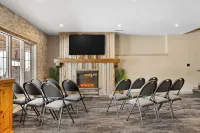 River Retreat Kananaskis Hotels in Foothills County