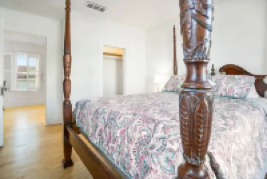 100 Steps to Sand Private Deck BBQ Beach Gear