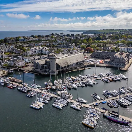 10 Maritime House