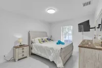 Gorgeous Lake Worth Beach House 4 Bedroom Home by RedAwning