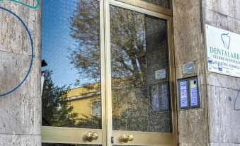 Bright 3BR flat near Park