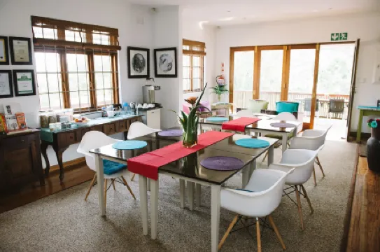 Mackaya Bella Guest House