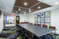 Holiday Inn Express & Suites Bastrop Hotels in Wyldwood