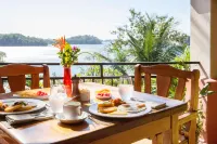 Seagull Cove Resort Hotels in Estero de la Montana