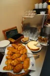 Hotel Opera - Desayuno