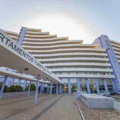 B42 - Oceano Atlântico Apartment Hotel Exterior