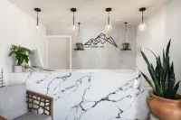 California Inn Hotels in Anaheim