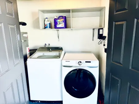 Exotic Home Gillespie Drive by sdstay Отели в г. Спринг Вэлли