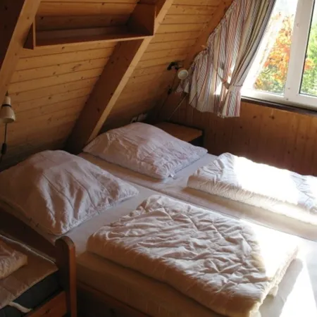 Holiday house with fireplace, near the beach, dogs welcome