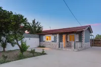 Amygdalia Villa with Private Pool, by ZanteWize