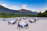 Span Inn Suites Manali Hotels in Badgran