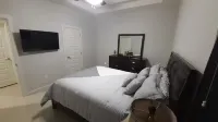 McAllen TX Apartment 2BR-2BA Patio, close Airport Shopping, Hospital