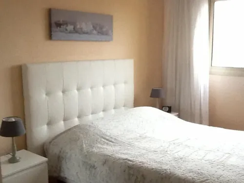 Apartment for 6 people on foot, downtown, beaches, TGV