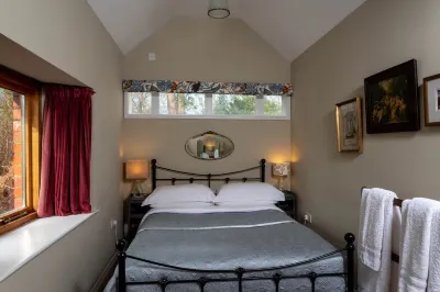 Stylish cottage for 4 in the Brecon Beacons 크레이그-관-태프 주변 호텔