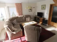 Beautiful, lovingly decorated octagon. House, well maintained. garden Hotels in Friedrichskoog