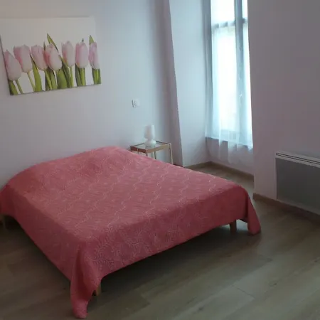 Very Nice Apartment 100 m² /  / Town Center / Ideal Cure