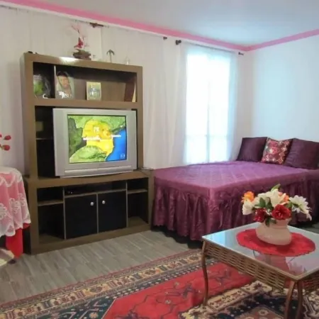 Comfortable house, 6 bedrooms with air conditioning and WI-FI