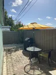 Cottage totally private detached 1 queen bed private patio Hotels near South Florida National Cemetery
