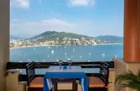 Stunning Views! Amazing Breezes! 5-10 minutes from town!