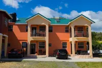 Jean's (1or 2 B/R)Condo, Sapphire Estate , Laborie, St.Lucia. Comfort In Style.  호텔