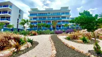 Luxurious 2BD Apt. w/ Ocean Views & Pool & Wi-Fi