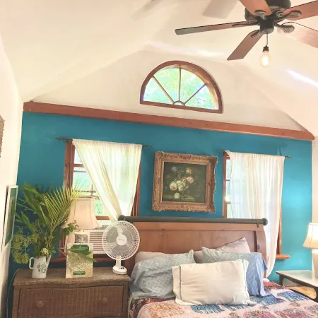 Magical private estate:3 bed Sage Cottage,big porch near Cambridge Beaches & fun Отели в г. Сэндис