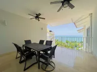 Elegant 2 BR apartment Ocean View Hotels in 